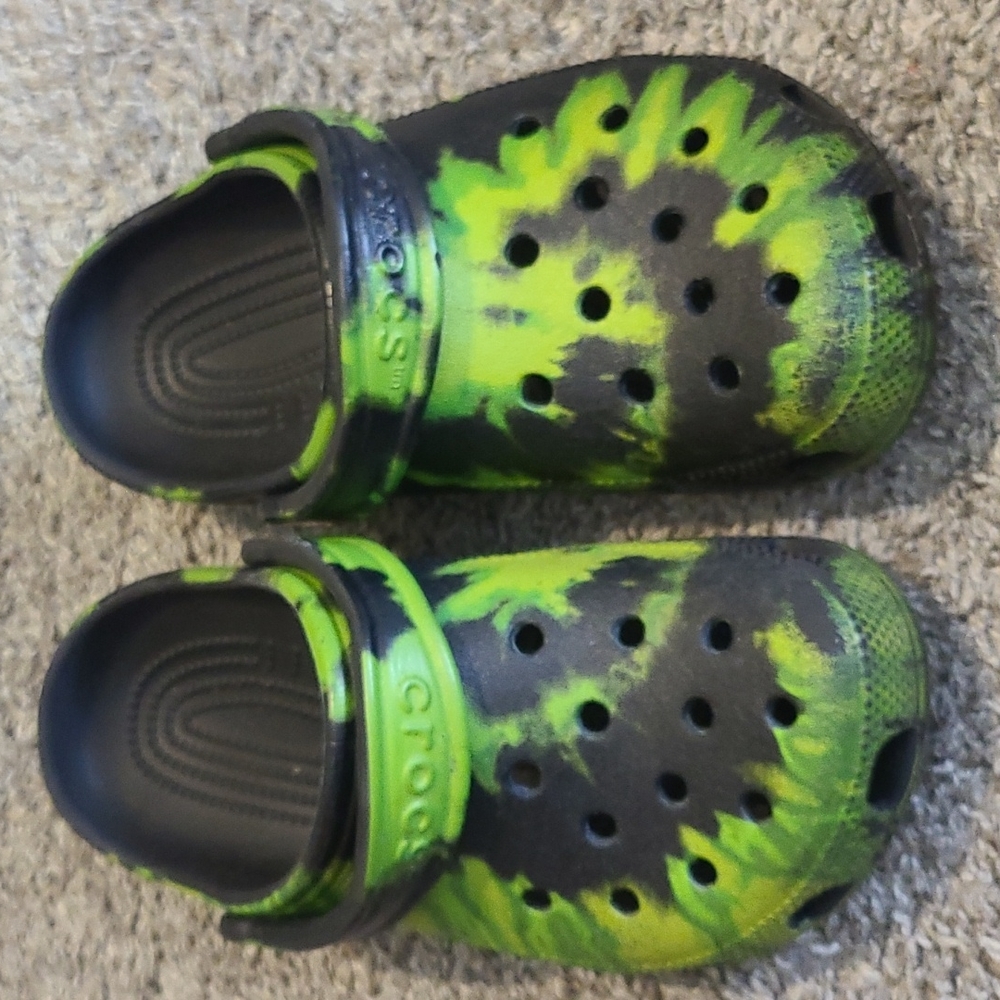 Crocs